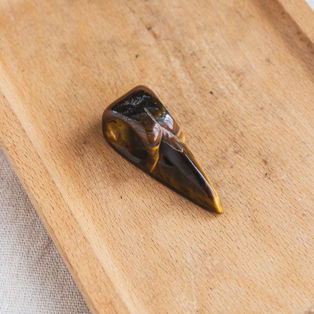 2'' Yellow Tigers Eye Raven Skull