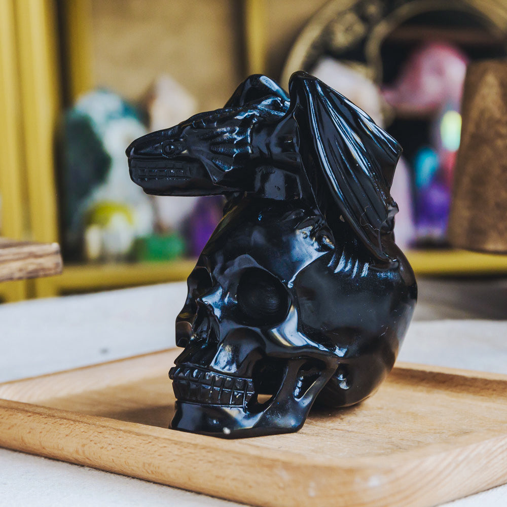 Black Obsidian Skull With Flying Dragon