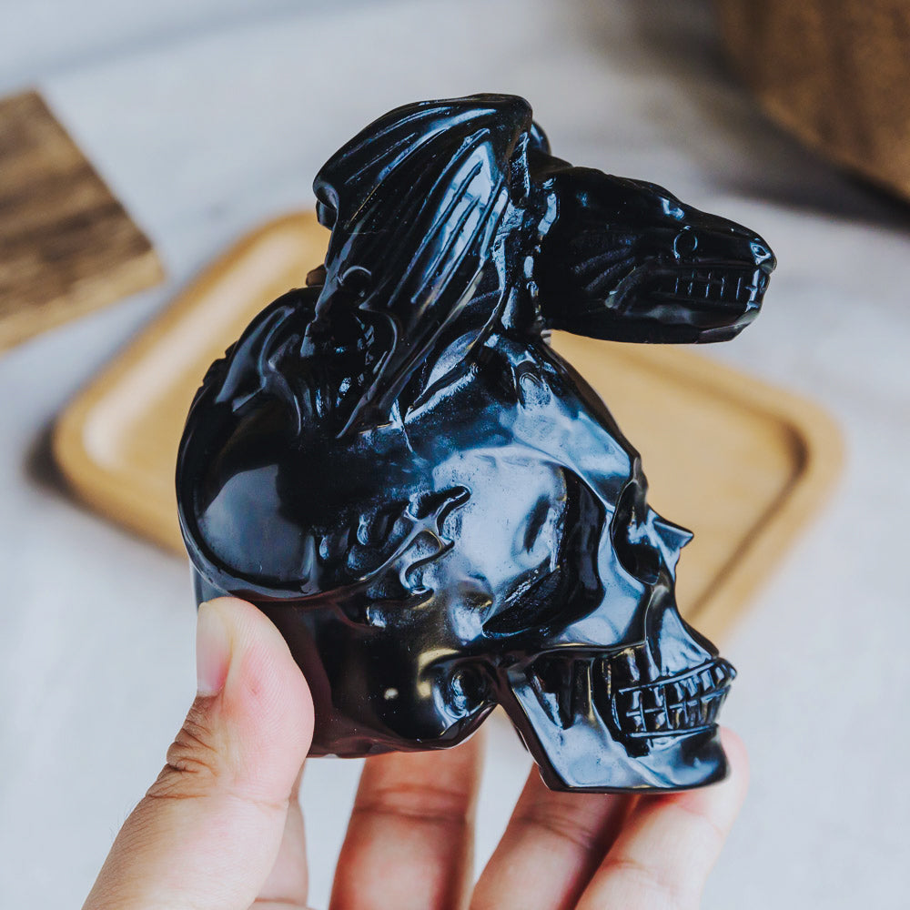 Black Obsidian Skull With Flying Dragon