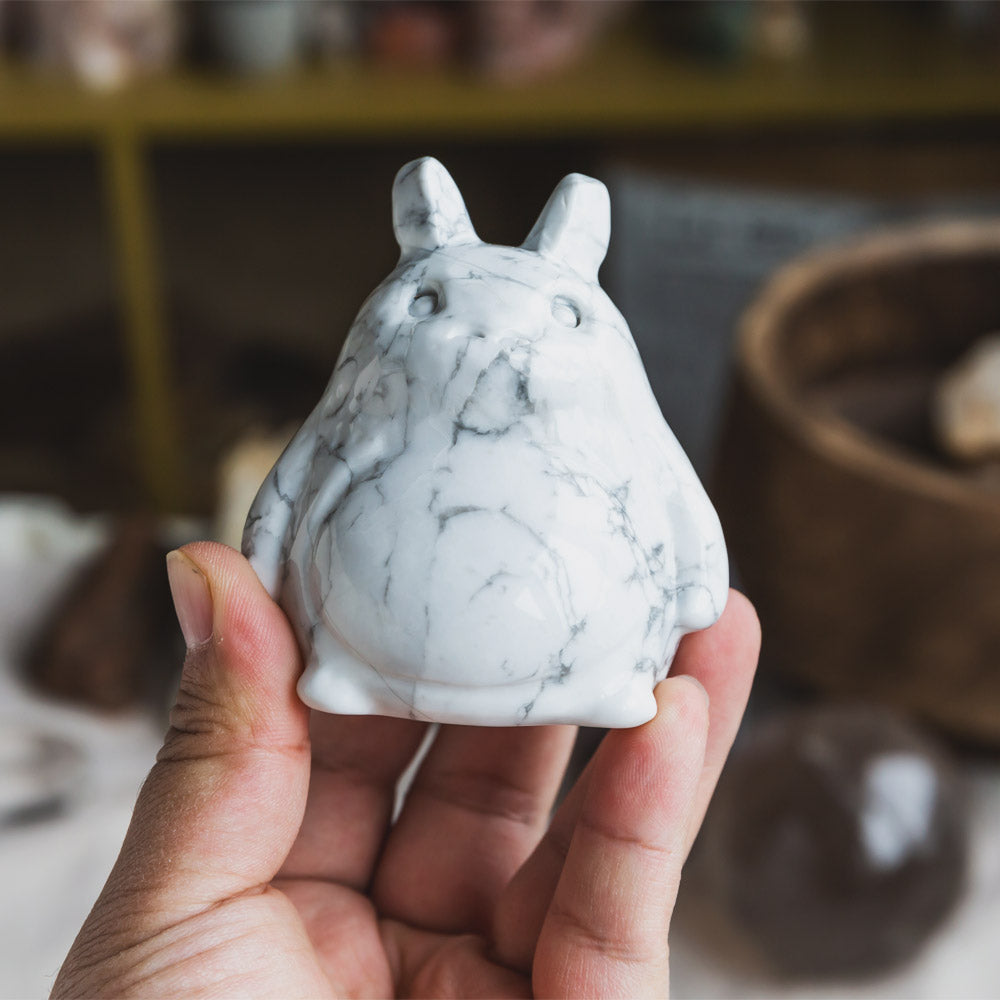 Howlite Totoro