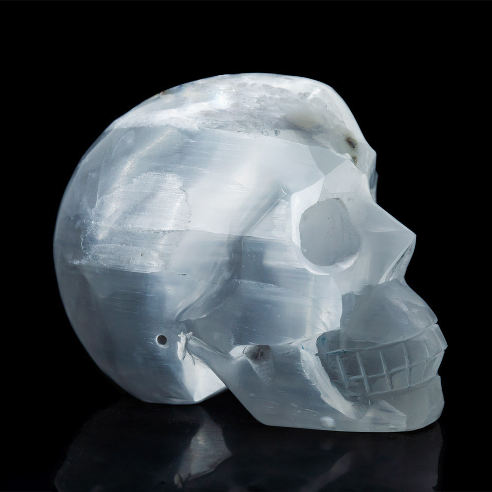 Selenite skull