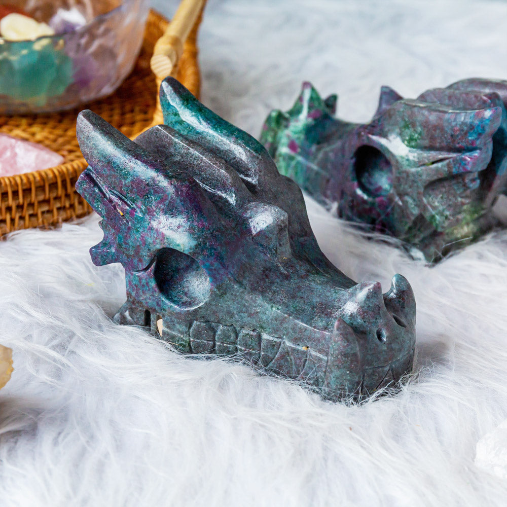 Ruby kyanite dragon head