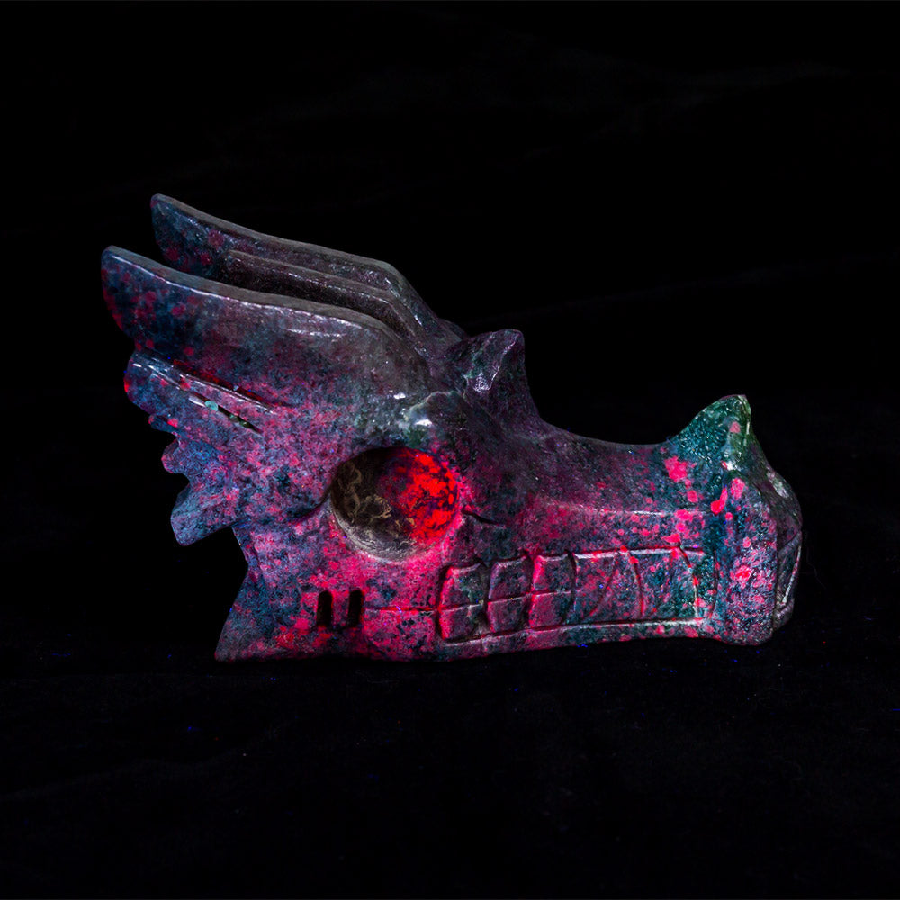 Ruby kyanite dragon head