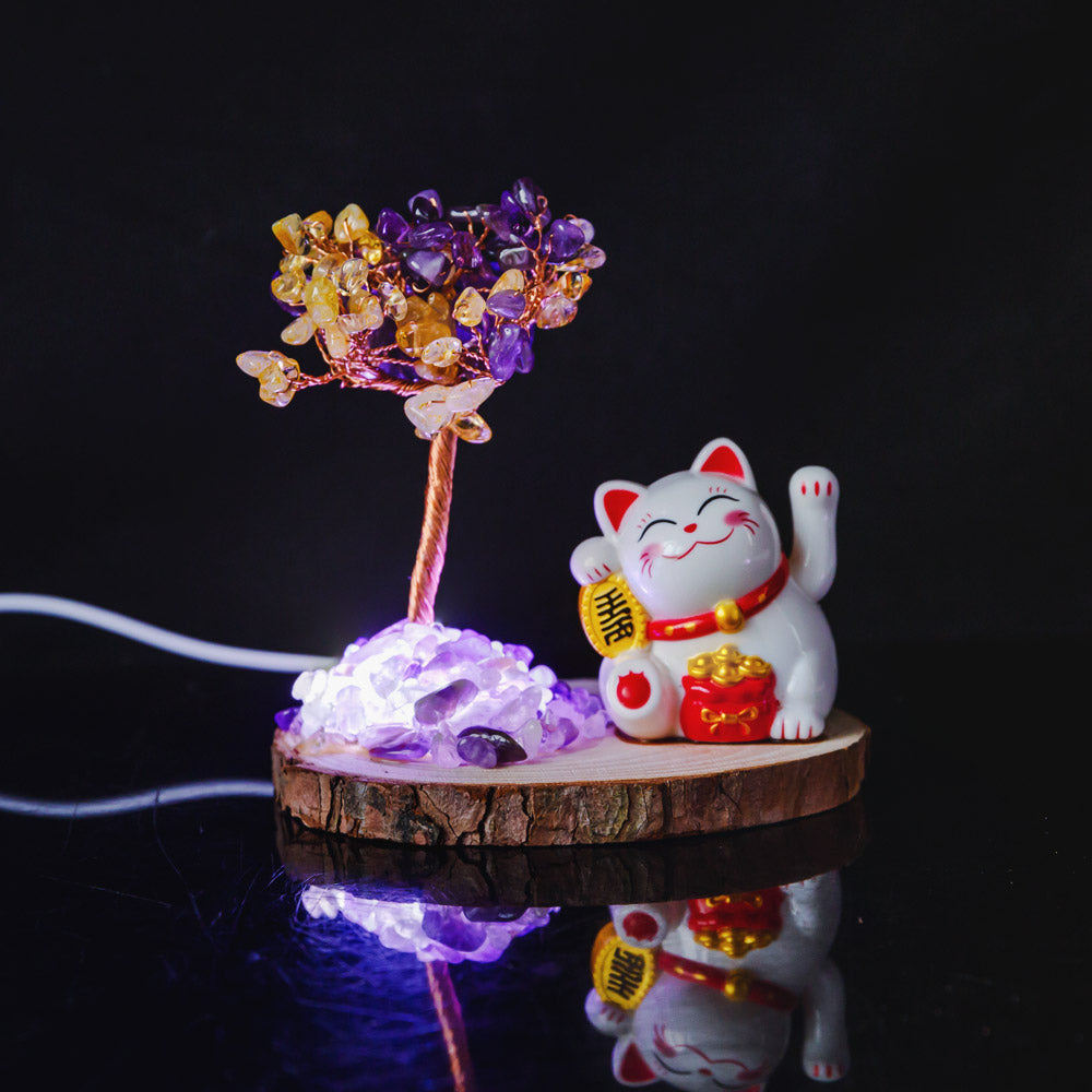 Crystal Lamp With Cat