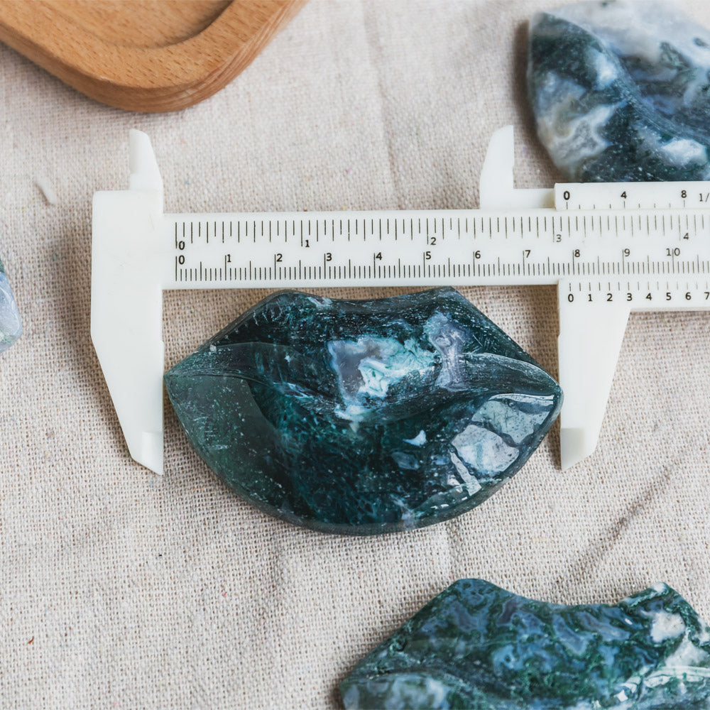 Moss Agate lips