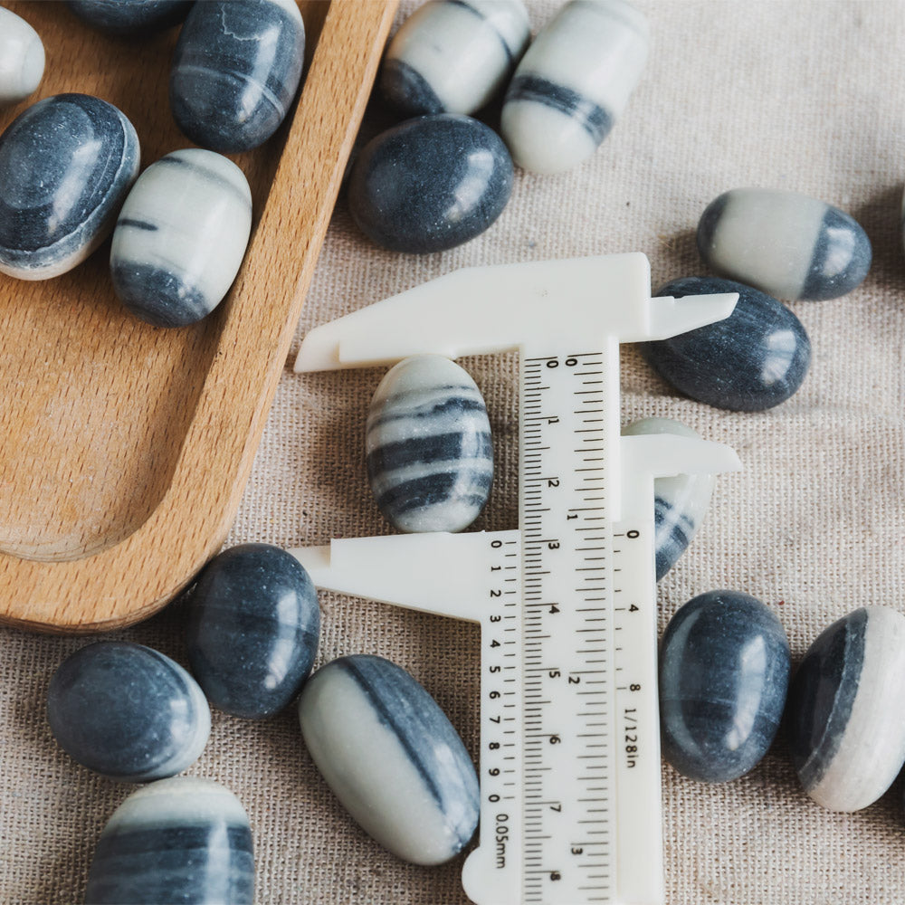 Yinyang Jasper Tumbled Stone