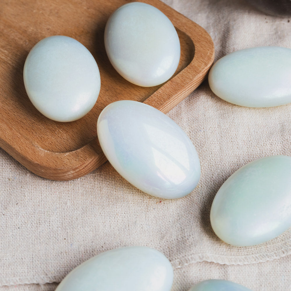 Aura Opal Palm Stone