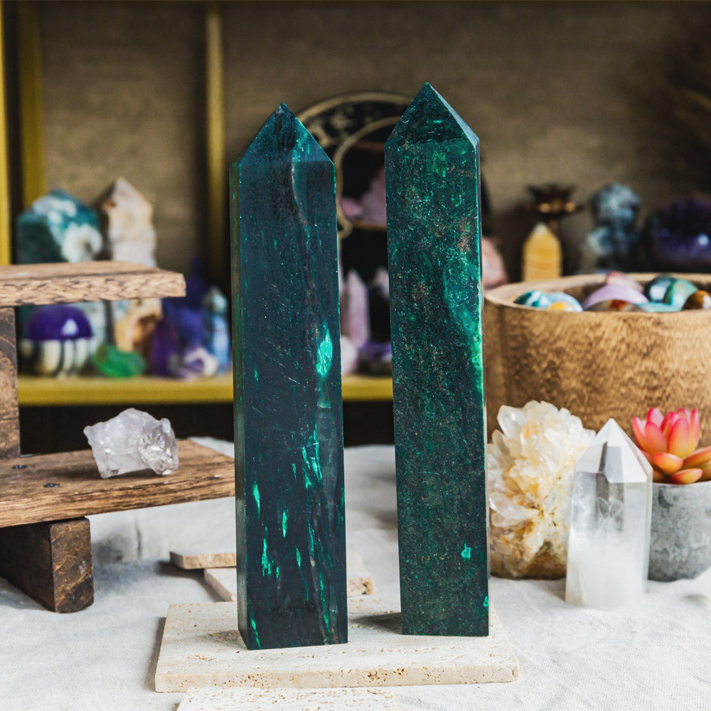 Green Mica Obelisk Tower