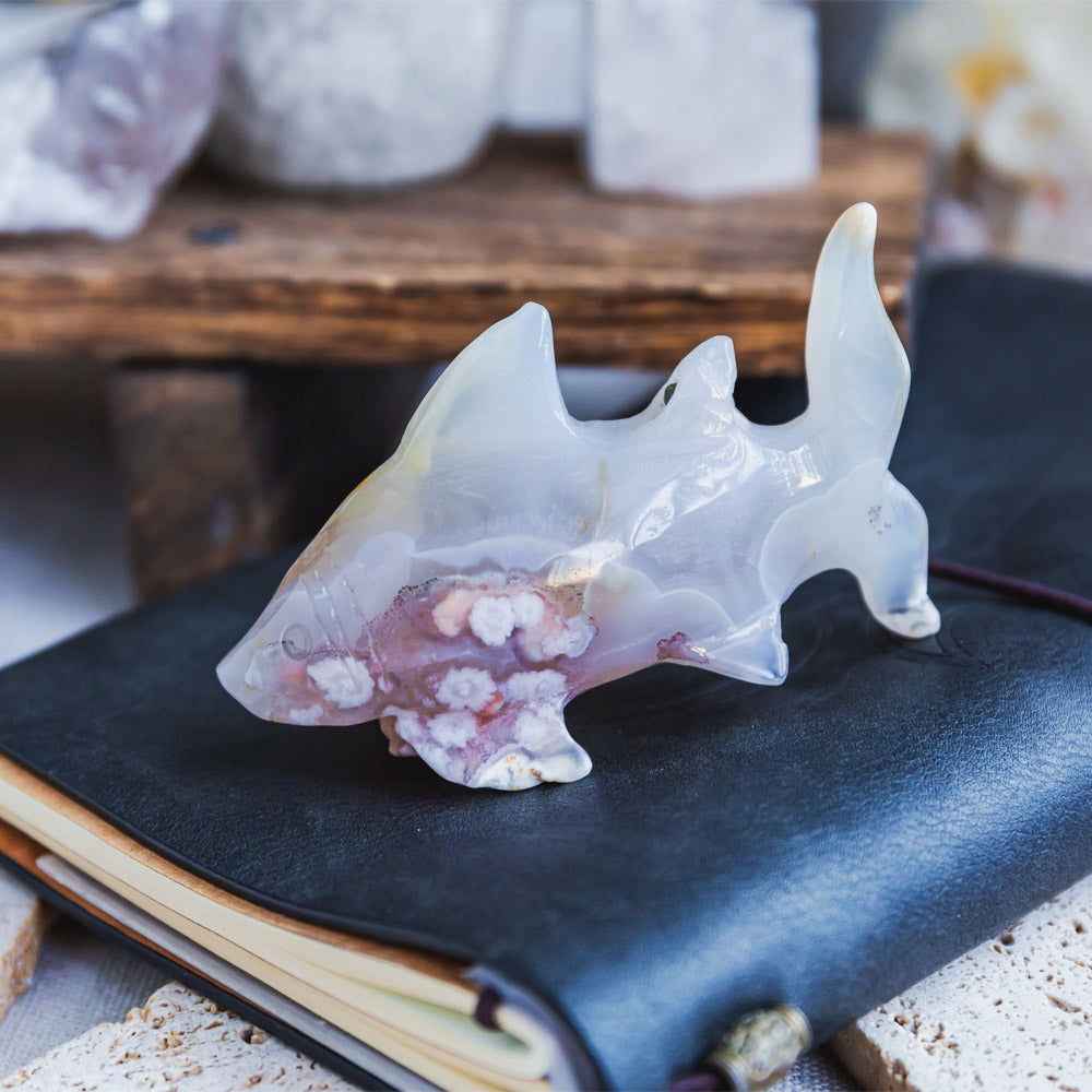 2.5" Flower Agate Shark