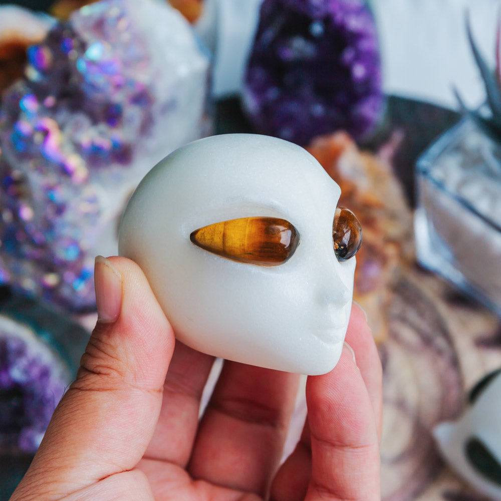 White Jade Alien