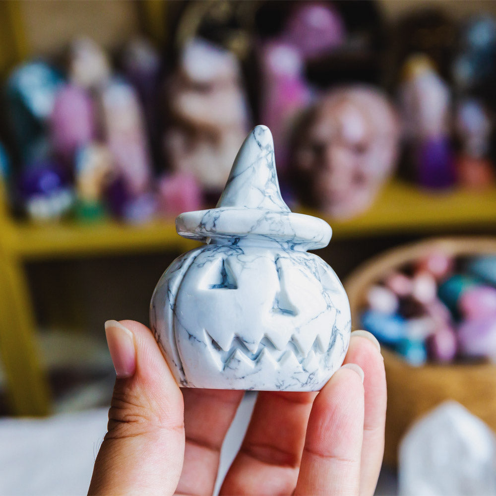 Howlite Wizard Hat Pumpkin