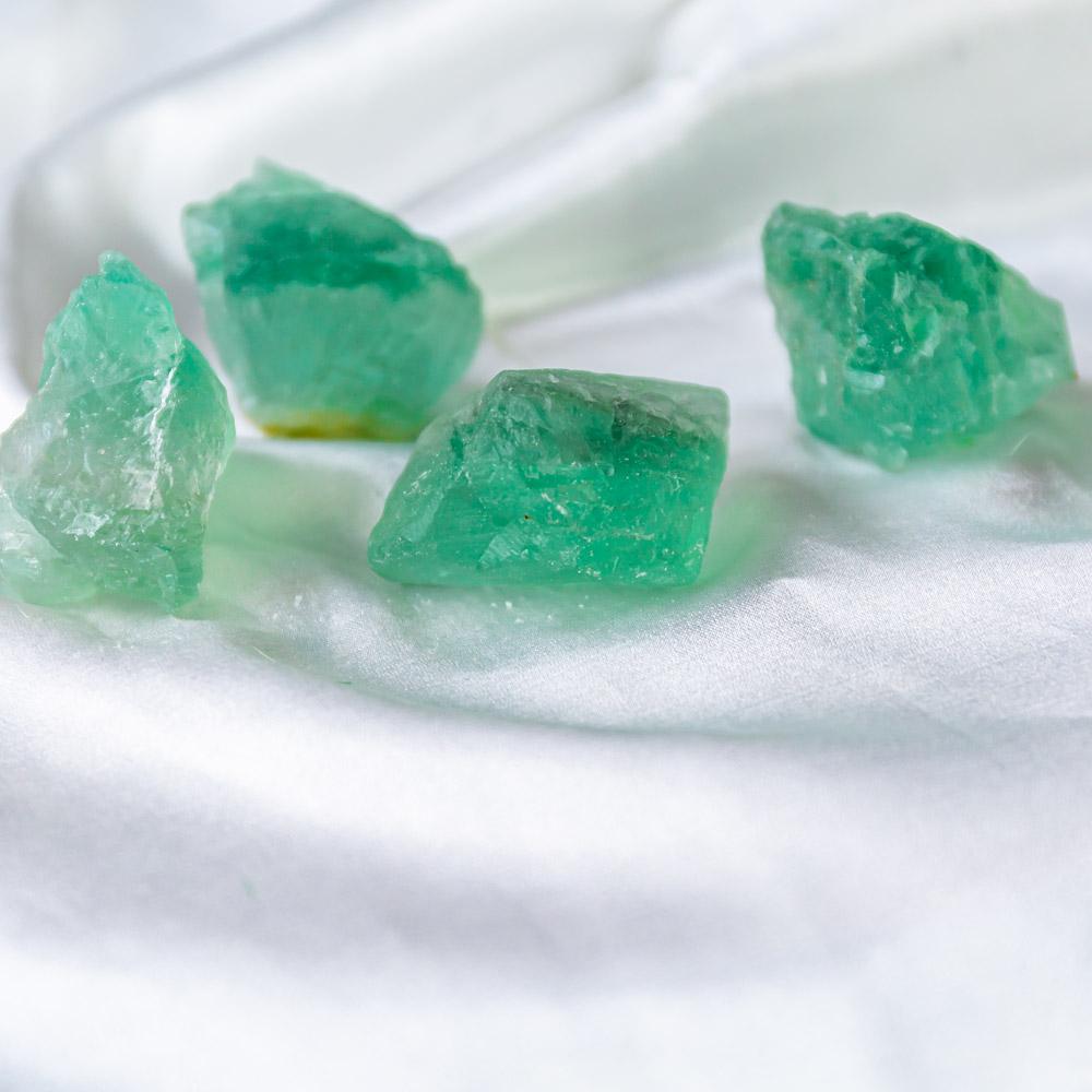 Green fluorite raw