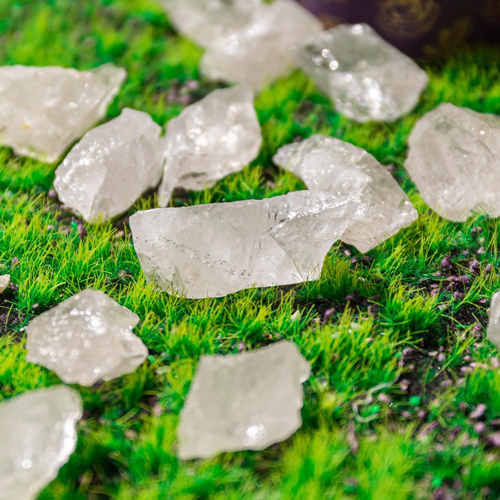 Clear quartz raw stone