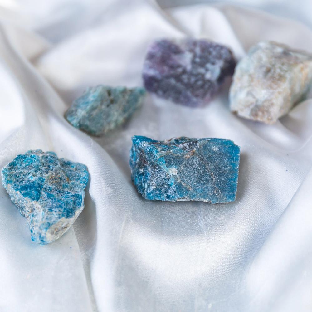 Blue apatite raw stone