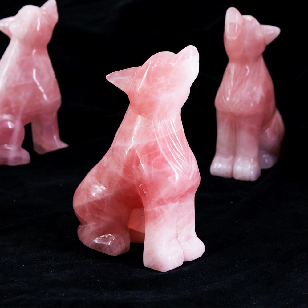 Rose quartz wolf